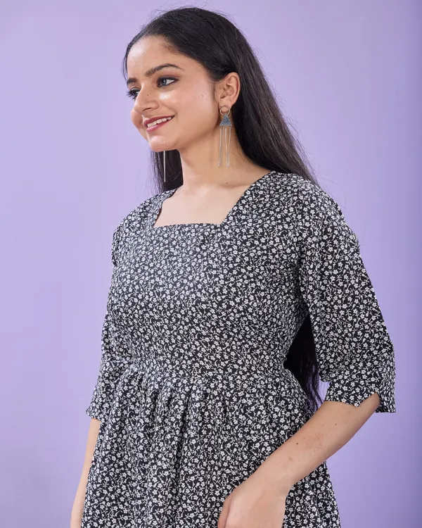 Meadow_Ditsy_Peplum_Top