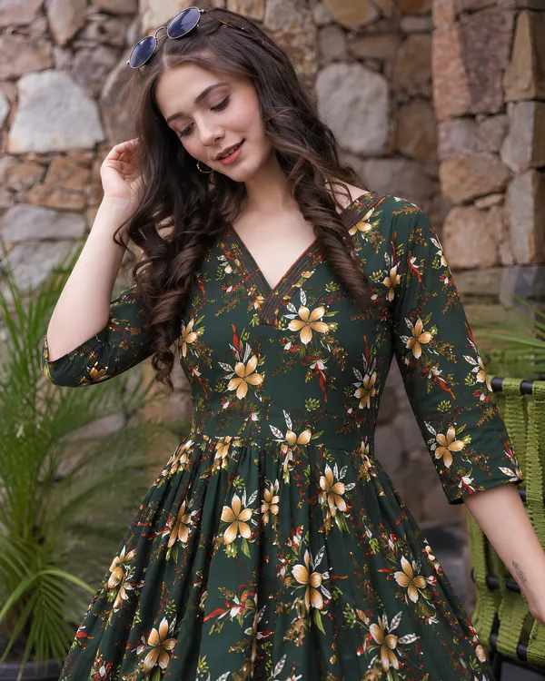 Verdant_Blossom_Pleated_Gown