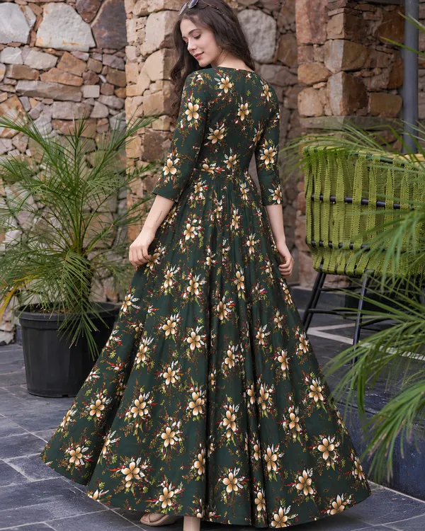 Verdant_Blossom_Pleated_Gown