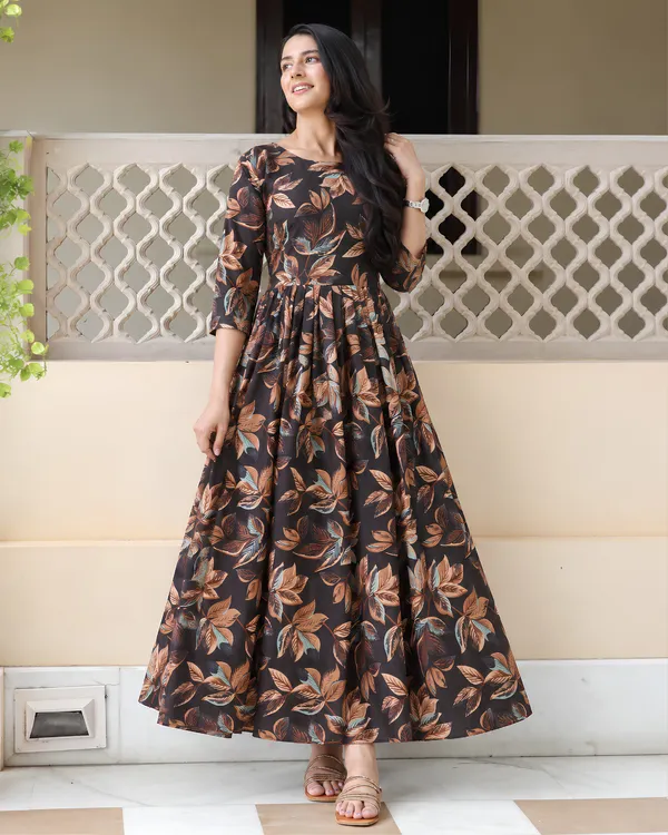 Autumn_Bronze_Foliage_Gown