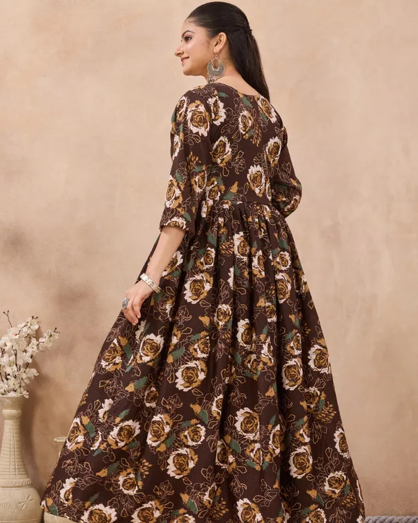 Mochaccino_Rosette_Flared_Gown