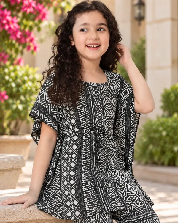 Monochrome_Lattice_Kaftan_Palazzo_Set_for_girls