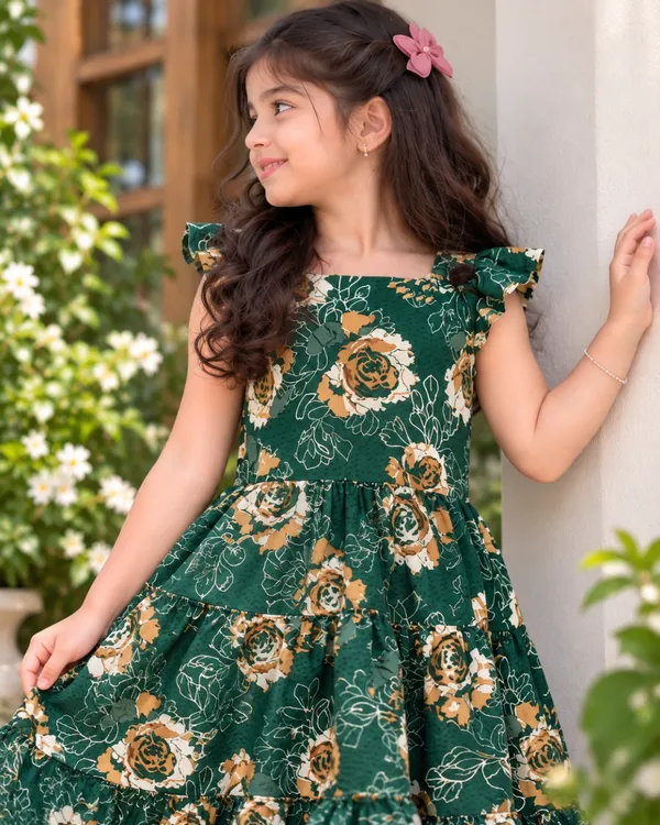 Verdant_Rose_Tiered_Frock