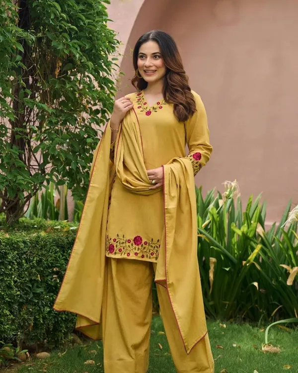 Mustard_Ochre_Floral_Embroidered_Farshi_Salwar_Suit