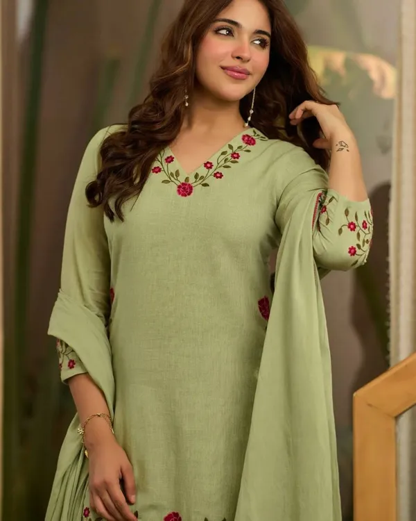 Pistachio_Green_Floral_Booti_Farshi_Salwar_Suit