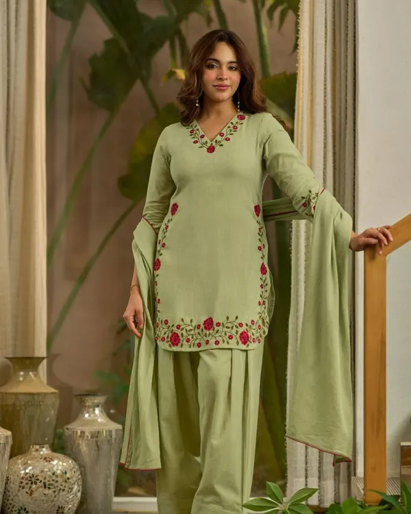 Pistachio_Green_Floral_Booti_Farshi_Salwar_Suit
