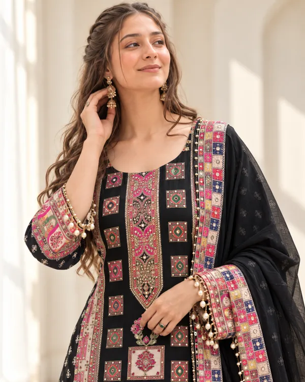 Onyx_Black_Digital_Print_Chinon_Silk_Kurta_Palazzo_Set