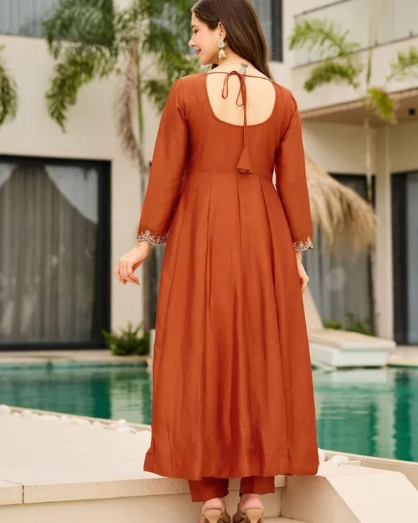 Rust_Terracotta_Keyhole_Embroidered_Silk_Anarkali_Suit