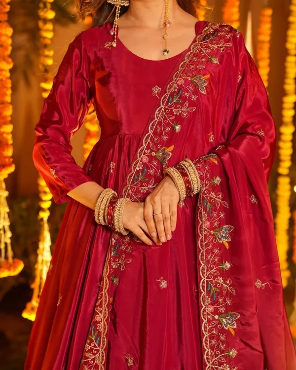 Ruby_Red_Floral_Motif_Embroidered_French_Crepe_Anarkali_Set
