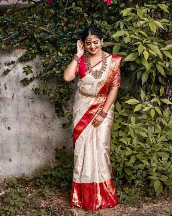 Off_White_Red_Lichi_Silk_Saree_Default_Title