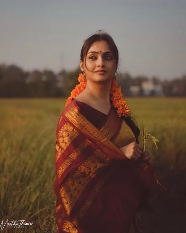 Mustard_Maroon_Lichi_Silk_Saree_Default_Title