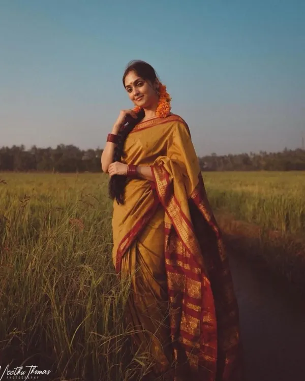 Mustard_Maroon_Lichi_Silk_Saree_Default_Title