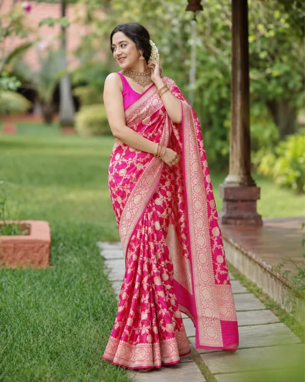 Rani_Pink_Jaal_Lichi_Silk_Saree_Default_Title