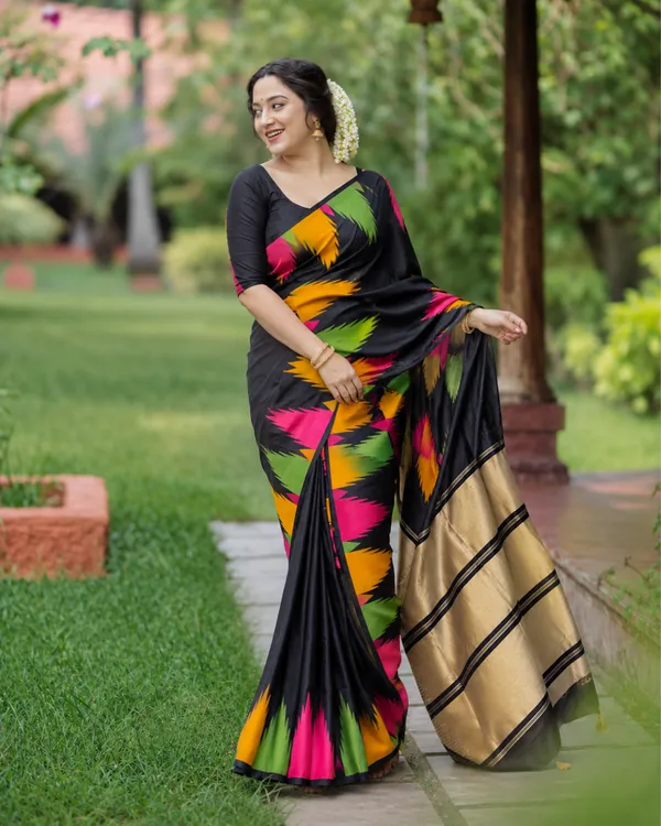 Black_Patola_Ikat_Silk_Saree_Default_Title