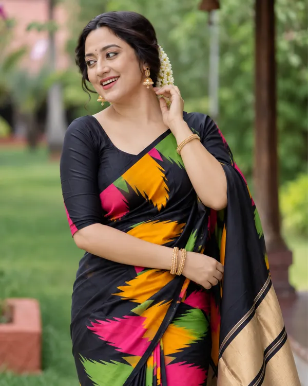 Black_Patola_Ikat_Silk_Saree_Default_Title