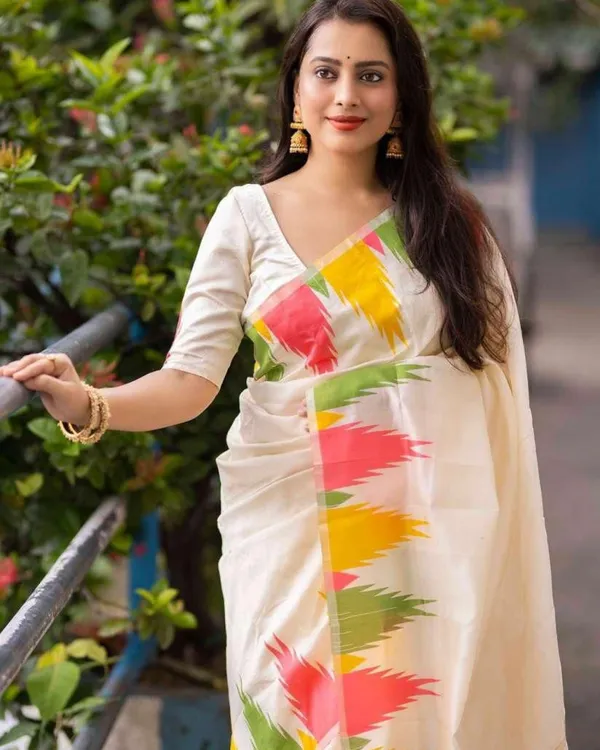 Ivory_Patola_Ikat_Silk_Saree_Default_Title