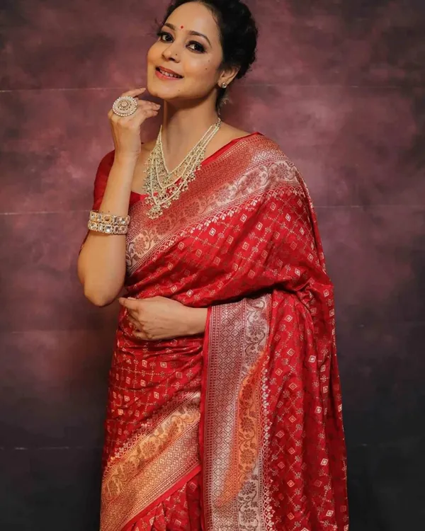 Crimson_Floral_Lichi_Silk_Saree_Default_Title