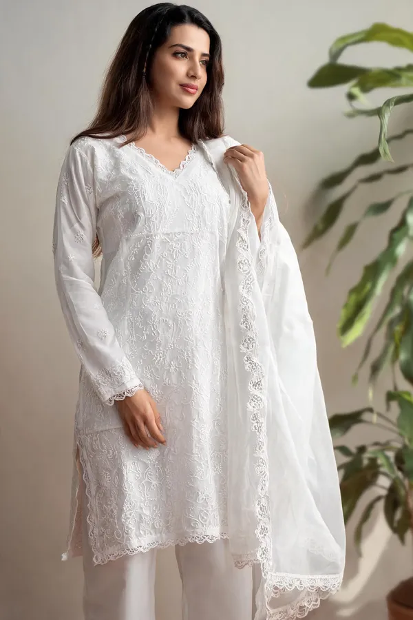 White_Georgette_Chikankari_Embroidery_Kurta_With_Pant_And_Dupatta_For_Women