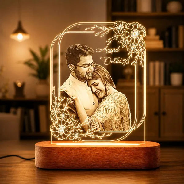 Tokens_N_Tales_Acrylic_Personalized_Photo_LED_Lamp