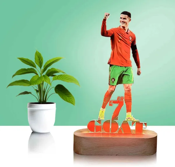 Tokens_N_Tales_Wooden_CR7_Footballer_Figurine_Showpiece_|_Gift_for_Football_Fan