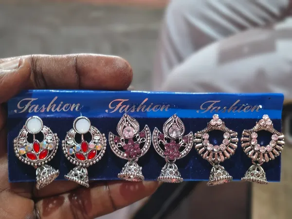 Silver-Tone_Traditional_Jhumka_Earrings_for_Women