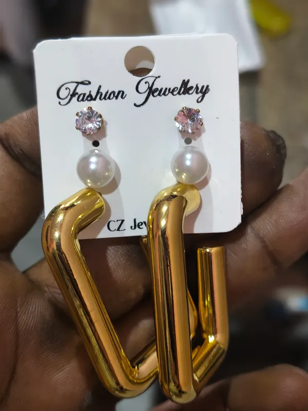 Gold_Tone_Pearl_Geometric_Drop_Earrings_for_Women