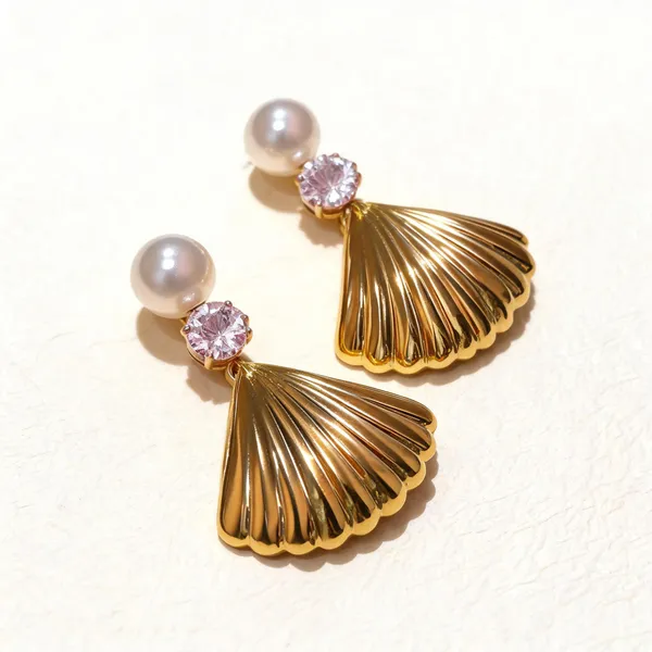 Gold-Tone_Fan_Shaped_Drop_Earrings_for_Women