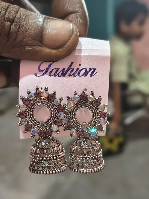 Silver_Tone_Stone_Studded_Jhumka_Earrings_for_Women