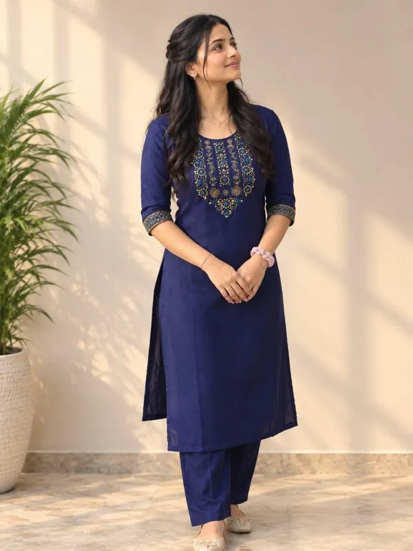 Womens_Cotton_Blend_Febric_Embroidered_Work_3_4_Sleeve_Round_Neck_Kurta_With_Pant_Set_For_Women