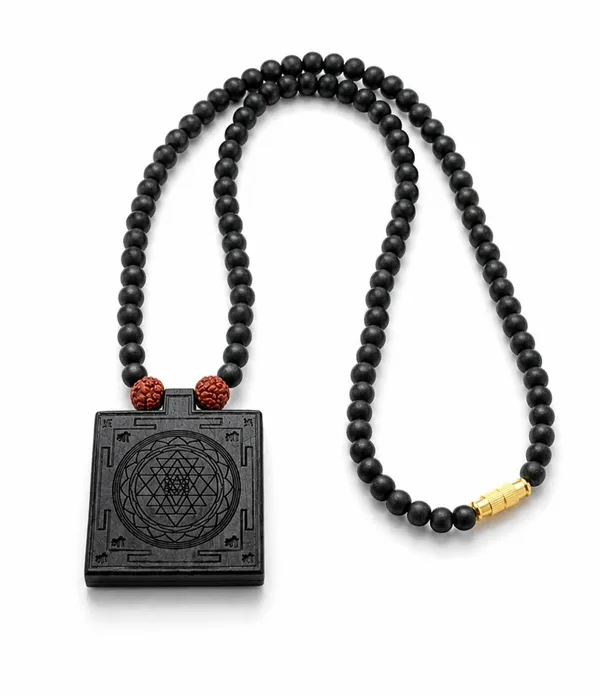 Black_Beaded_Yantra_Pendant_Necklace_For_Men
