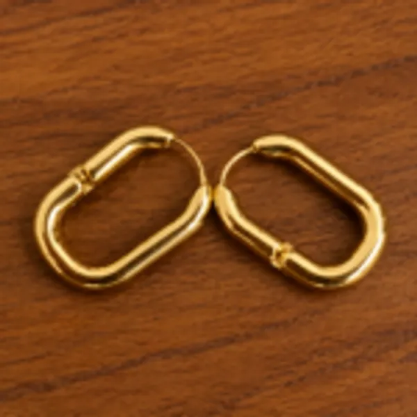 Rivsam_Golden_Link_Hoop_Earrings