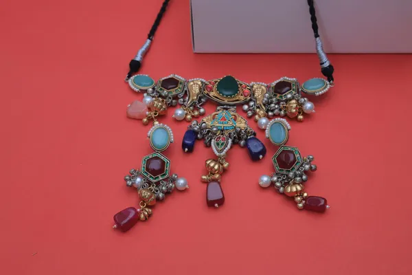 Rivsam_Eshani_Heritage_Multicolour_Statement_Necklace_Set