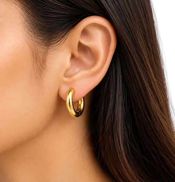 Golden_Luxe_Hoop_Earrings