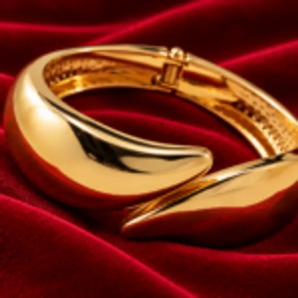 Rivsam_Golden_Wave_Sculpted_Cuff_Kada