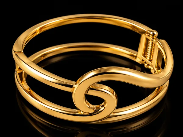Rivsam_Golden_Sculpted_Elegance_Bangle