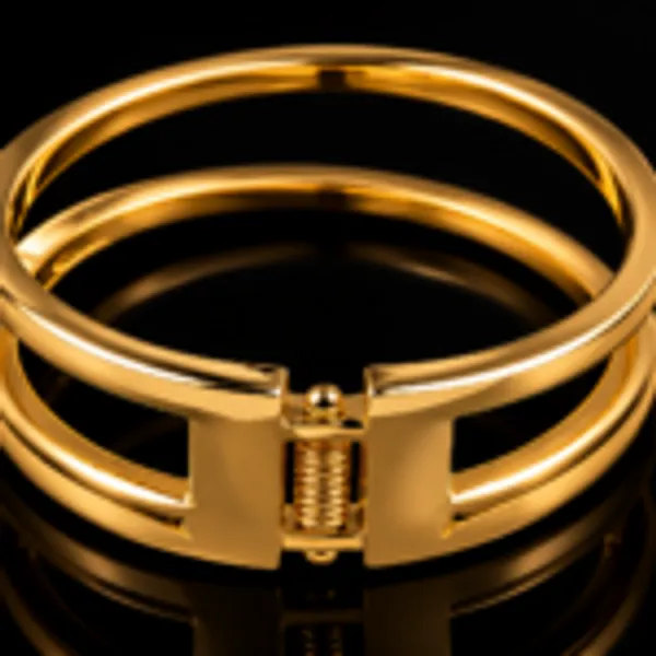 Rivsam_Golden_Sculpted_Elegance_Bangle