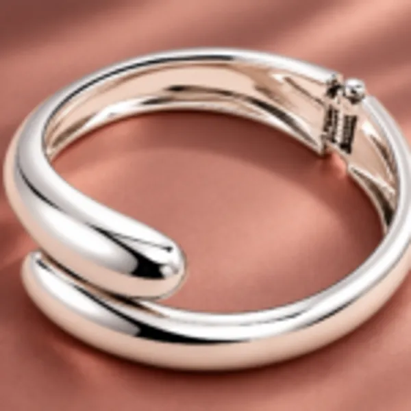 Rivsam_Silver_Luxe_Sculpted_Cuff_Kada