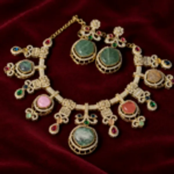 Rivsam_Noore_Multicolour_Stone_Statement_Jewellery_set