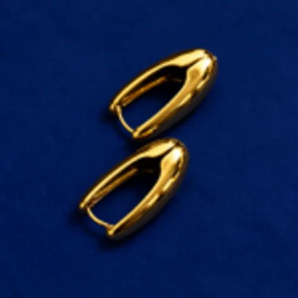 Rivsam_Golden_Sculpted_Teardrop_Hoop_earrings