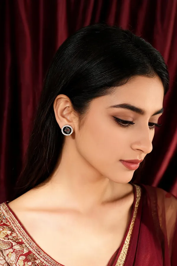Rivsam_Noire_Heritage_Black_Statement_Stud_Earrings