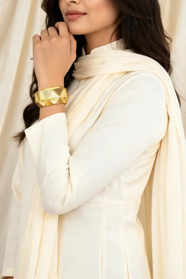 Rivsam_Golden_Sunburst_Geometric_Kada