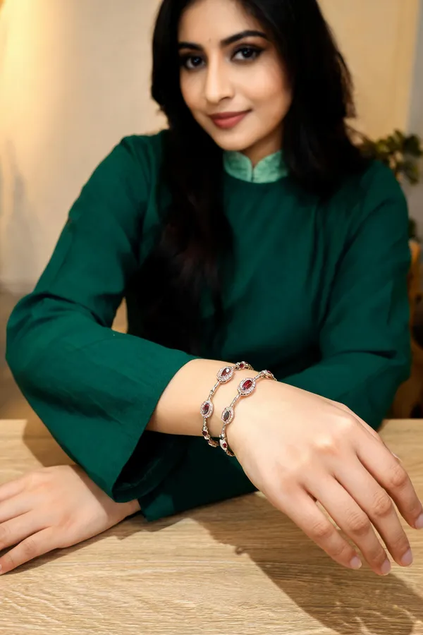 Rivsam_Velora_Ruby_Tone_Statement_Bracelet_Set
