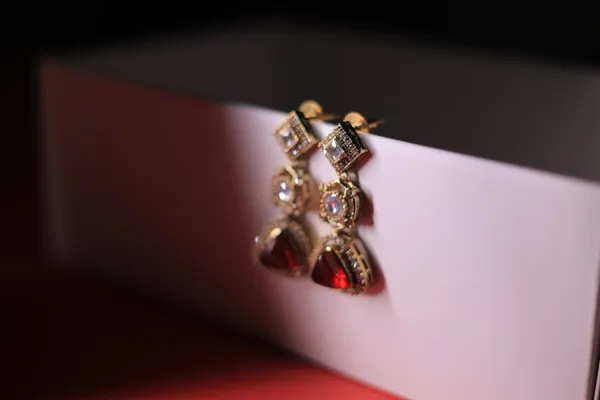 Rivsam_Rubera_Red_Crystal_Statement_Drop_Earrings