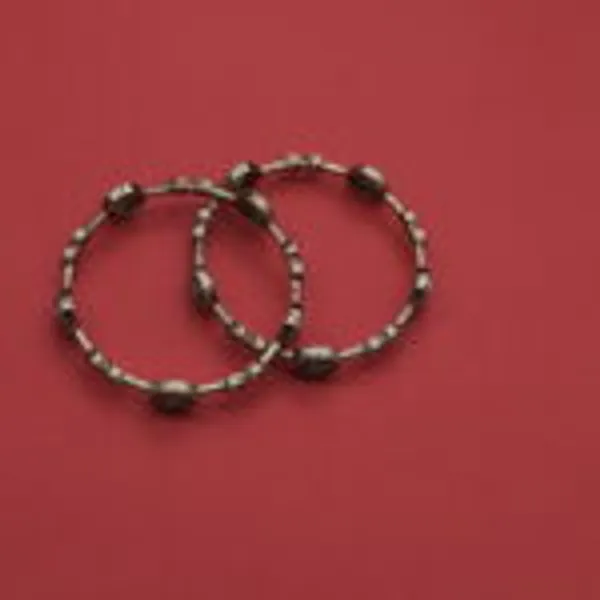 Rivsam_Velora_Ruby_Tone_Statement_Bracelet_Set