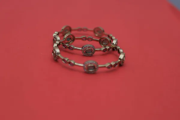 Rivsam_Velora_Ruby_Tone_Statement_Bracelet_Set