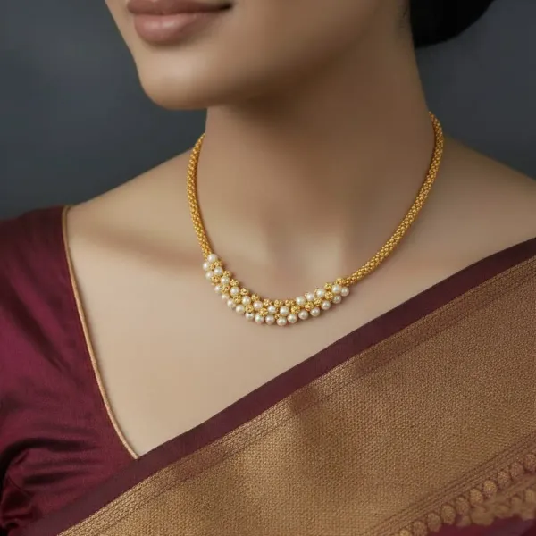 Copper_Base_With_Gold_Plated_Akshykanti_Kolhapuri_Thushi