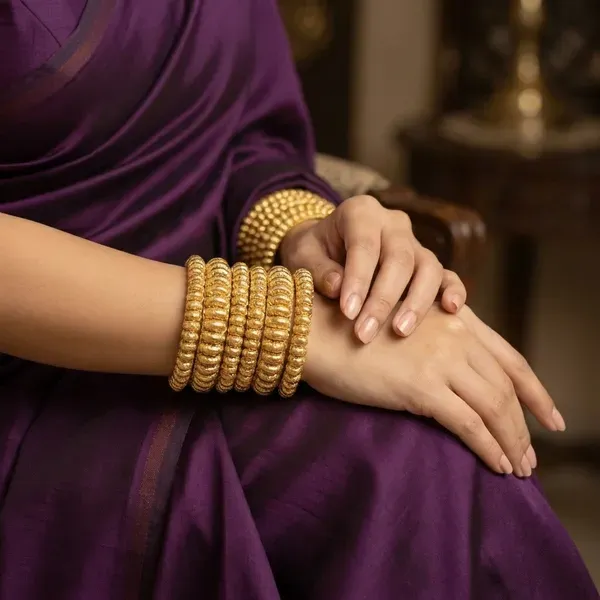 Copper_Base_With_Gold_Plated_Shindeshahi_Fancy_Bangles_Set