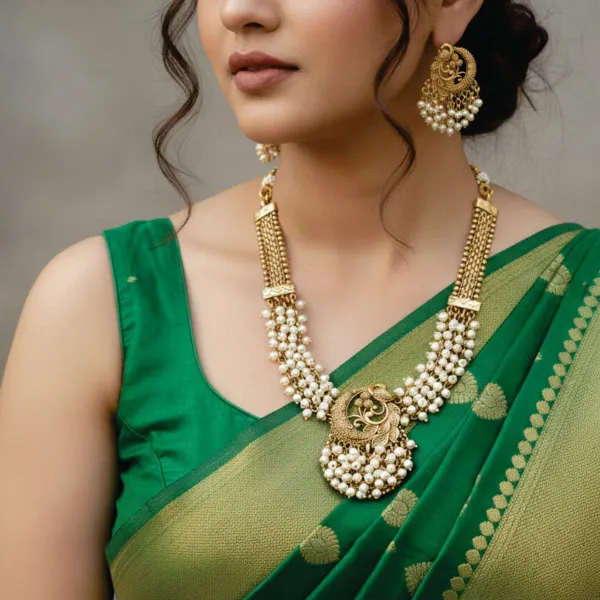 Copper_Base_With_Gold_Plated_Muktadhara_Moti_Short_Necklace