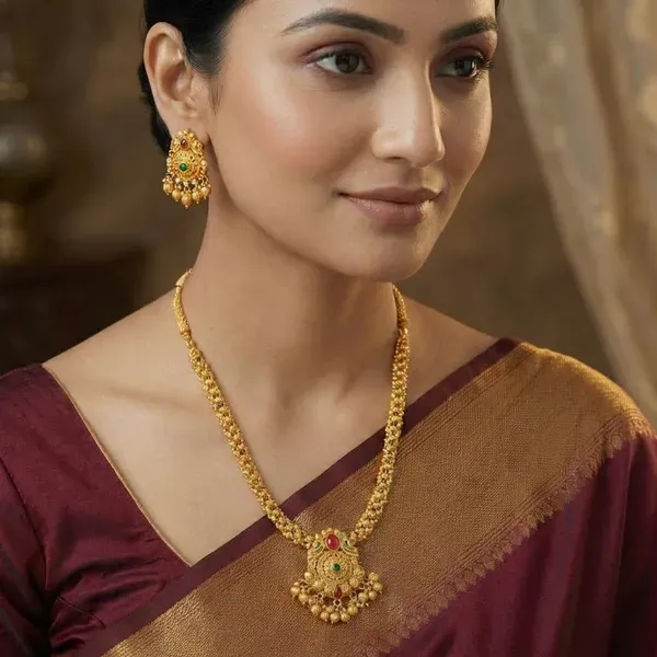 Copper_Base_With_Gold_Plated_Kaverima_Kolhapuri_Thushi