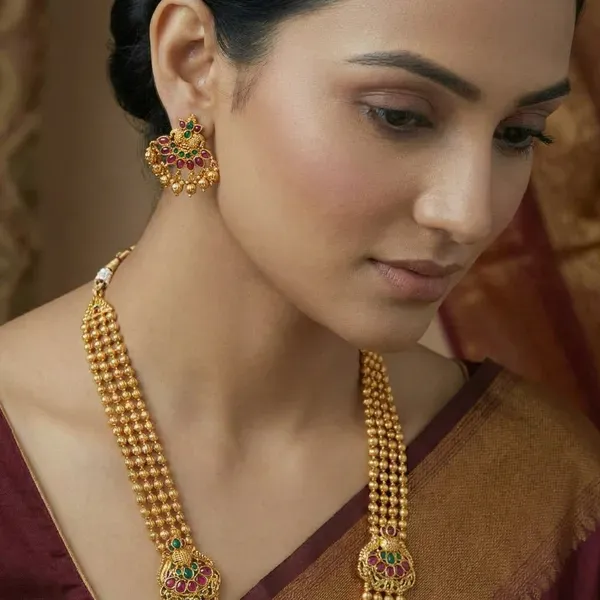 Copper_Base_With_Gold_Plated_Vilasita_Kolhapuri_Thushi